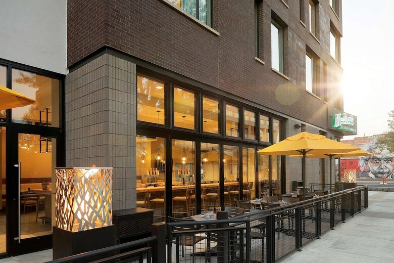 Hotel Doubletree By Hilton Greeley At Lincoln Park