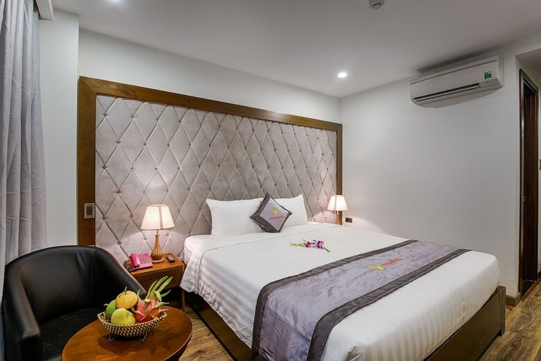 Royal Charm Hotel