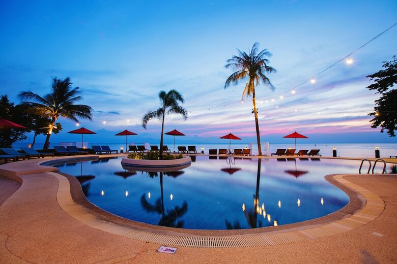 Hotel Buri Beach Resort