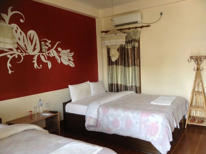Hotel Eden Jungle Resort