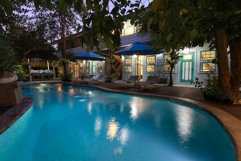 Hostal Kosta Hostel Seminyak