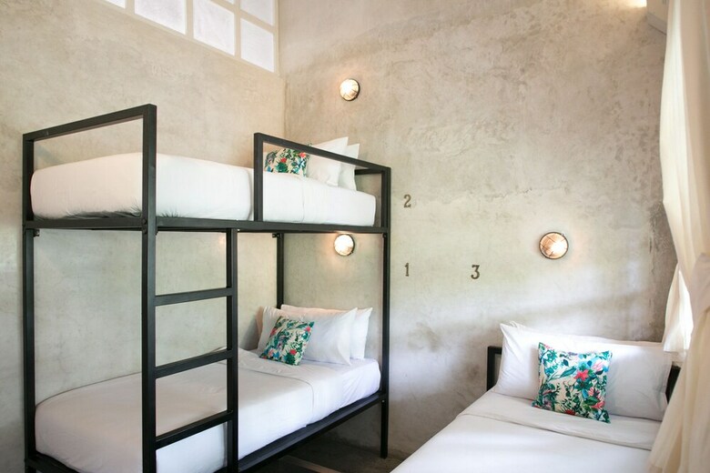 Hostal Kosta Hostel Seminyak