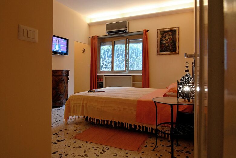 Bed & Breakfast Tiburtina Garden