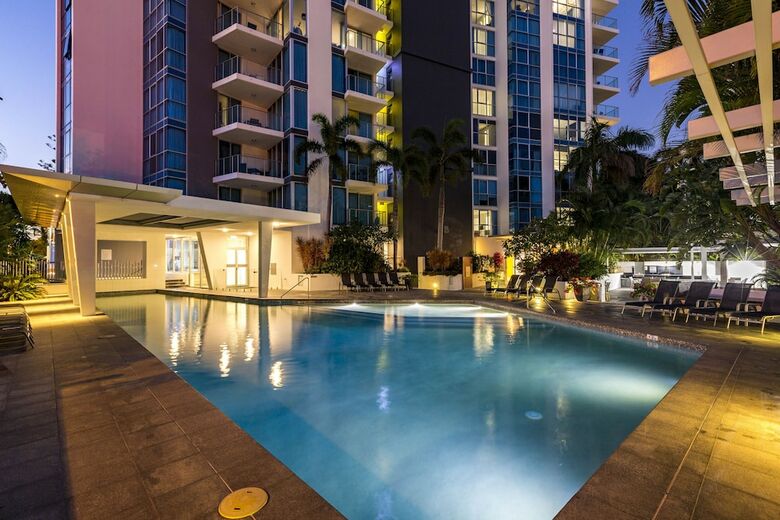 Apartamentos Artique Surfers Paradise