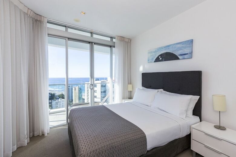 Apartamentos Artique Surfers Paradise