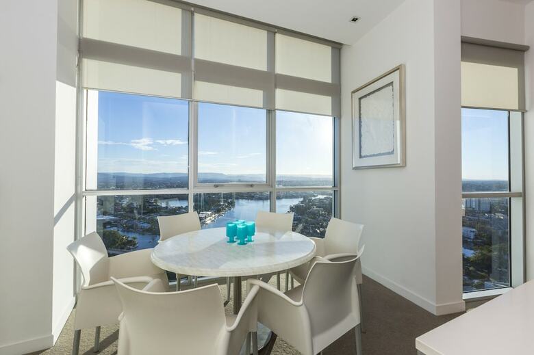 Apartamentos Artique Surfers Paradise