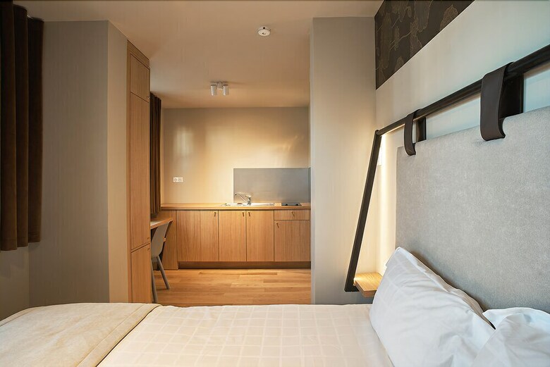Hotel H�tel Aigle D'or