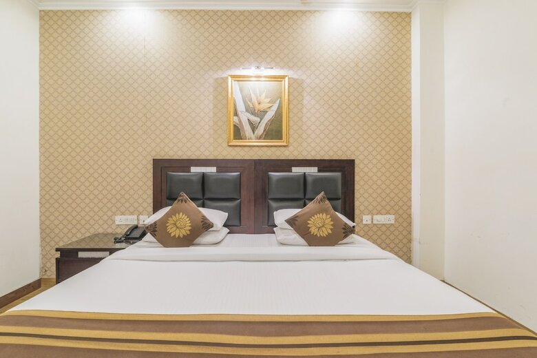 Hotel Royal Residence On Mg Road