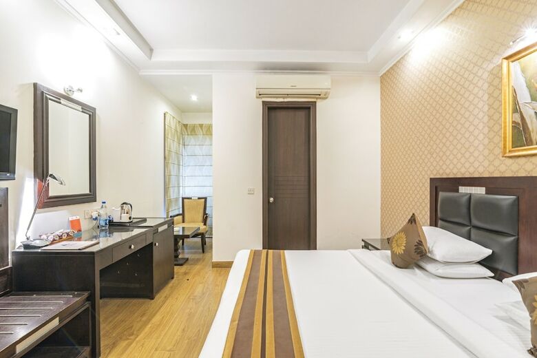 Hotel Royal Residence On Mg Road
