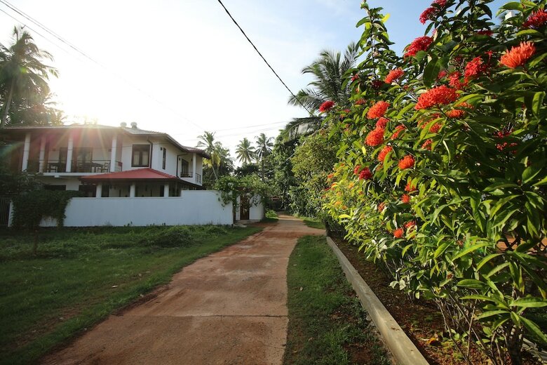 Hotel River Breeze Villa