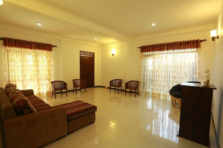 Hotel River Breeze Villa