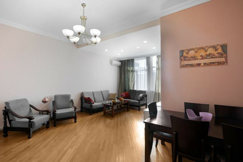 Ris Central Apartments Yerevan