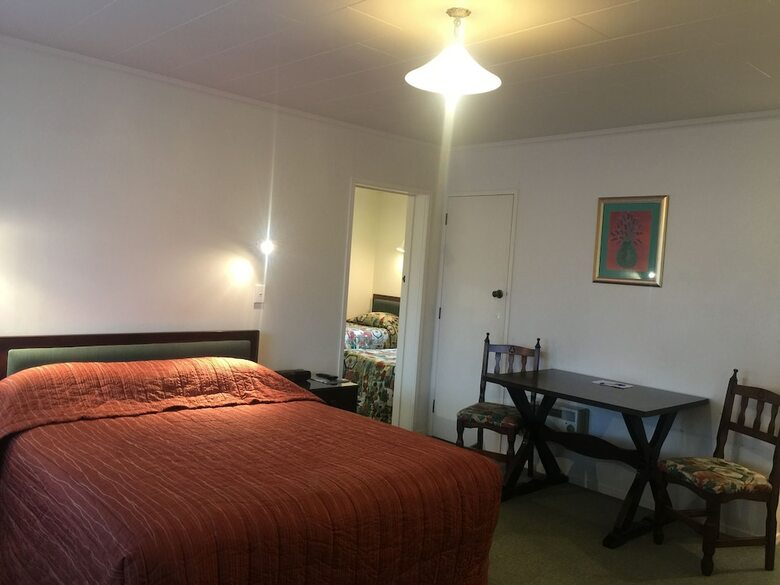 Coachman Motel