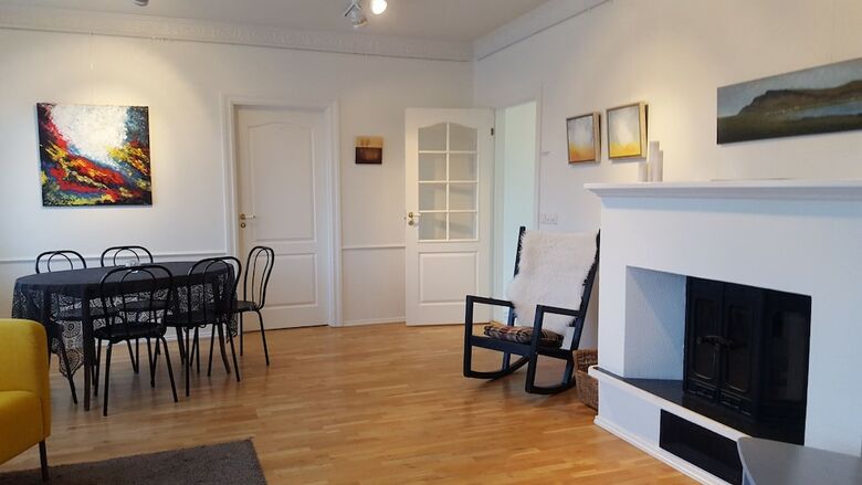 Hotel Gallery Guesthouse Staywest