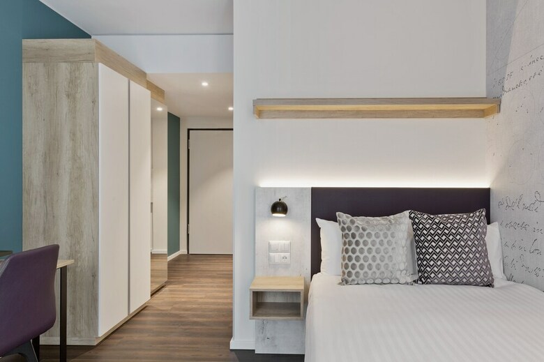 Stellaris Apartment Hotel