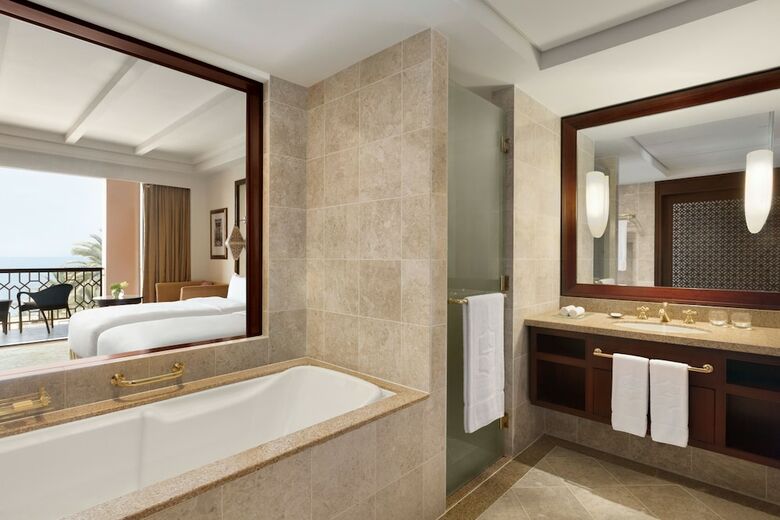 Apartamento Shangri-la Al Husn Resort & Spa