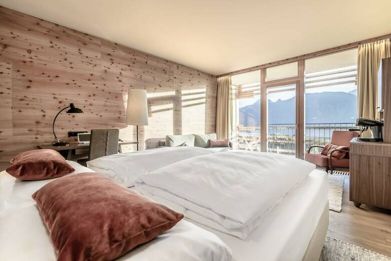 Nidum - Casual Luxury Hotel