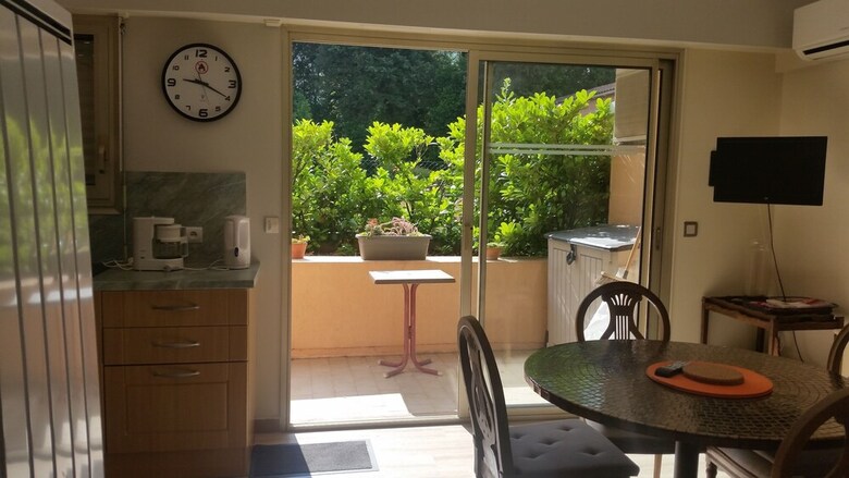 Apartamento Azur Best Hoursing
