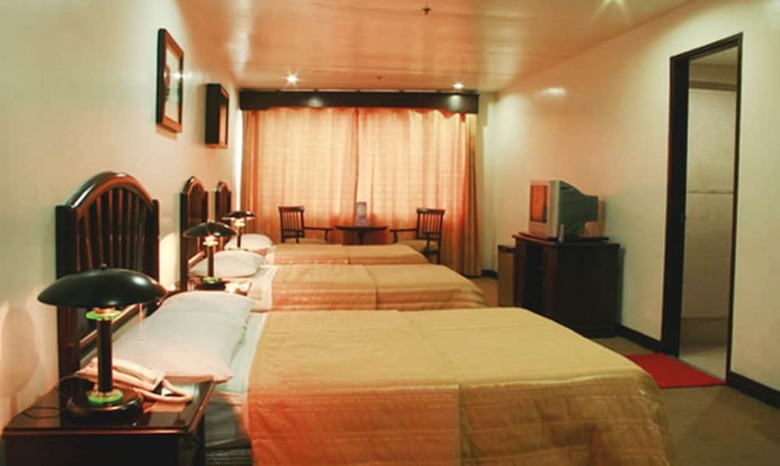 Pines View Hotel