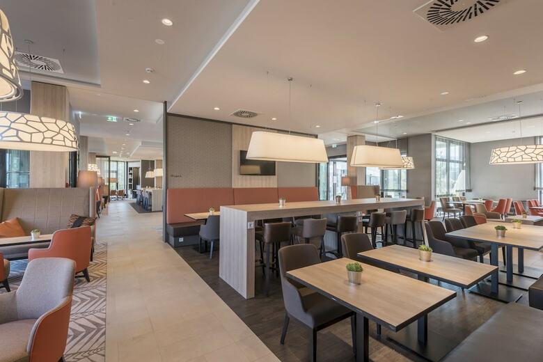 Hotel Hampton By Hilton Freiburg