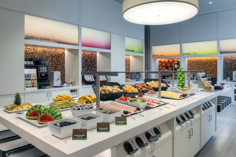 Hotel Hampton By Hilton Freiburg