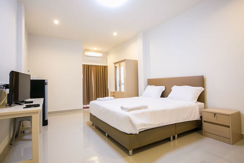 Hotel J-house Phetchaburi
