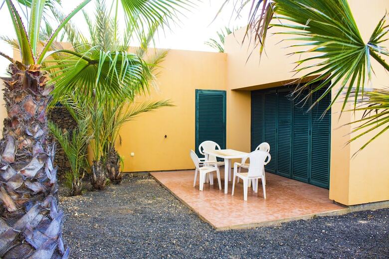 Gbh Hostel Volcanic Beach