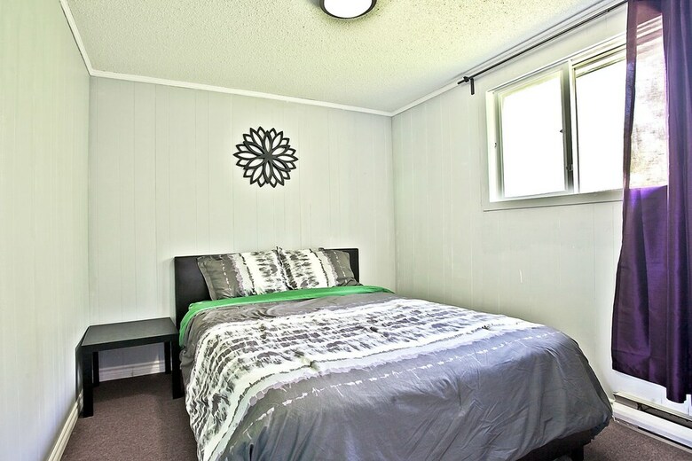 Stop 21 Motel