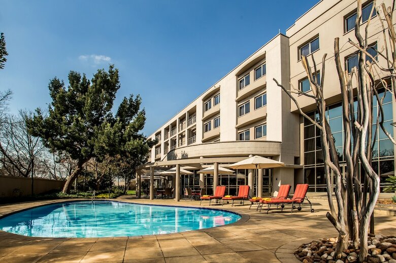 Hotel Garden Court Eastgate