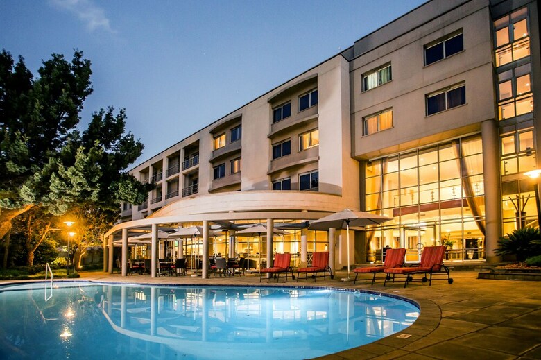 Hotel Garden Court Eastgate