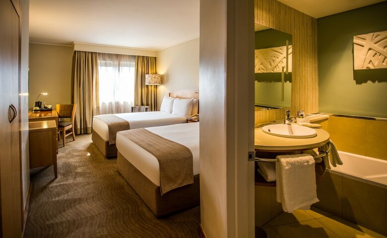 Hotel Garden Court Eastgate
