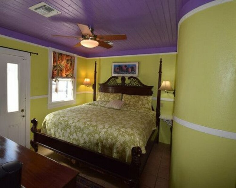 B&w Courtyards B&B