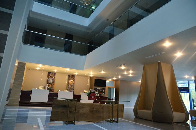 Hotel Ramada By Wyndham Constanta
