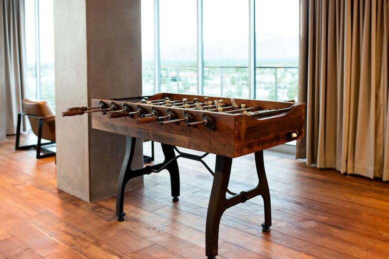 Kimpton Rowan Palm Springs Hotel