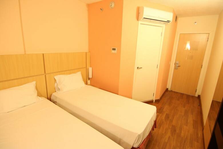 Hotel Samba Itabora�