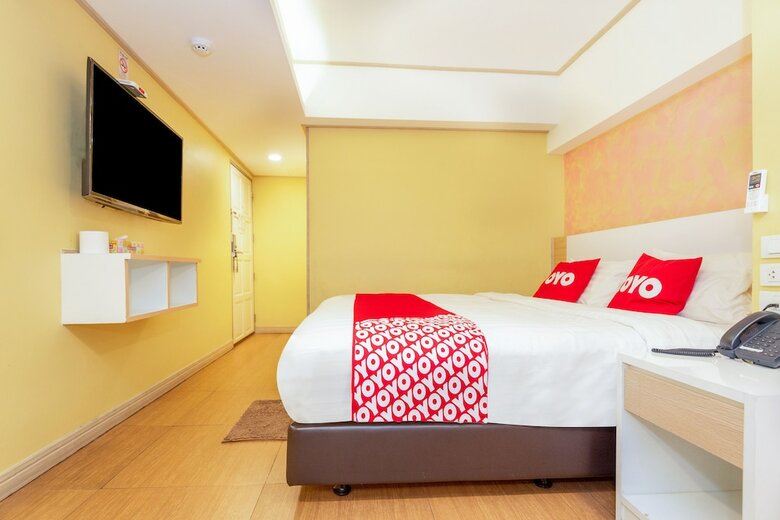 Hotel Oyo 298 El Majestic
