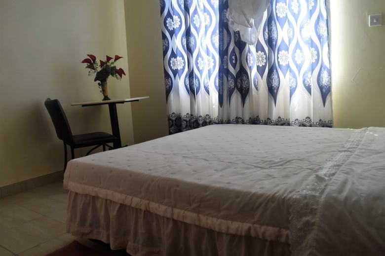 Hotel Nairobi Transit Lounge