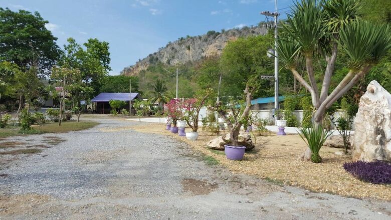 Hotel Phurang Hill Resort