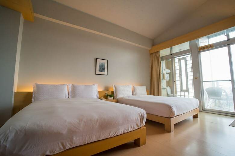 Hotel Riverside Inn