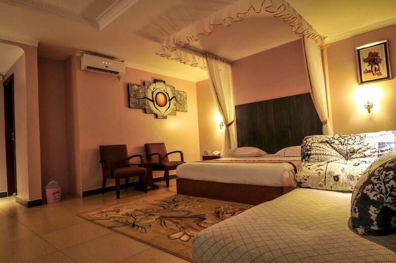 Hbt Russel Hotel