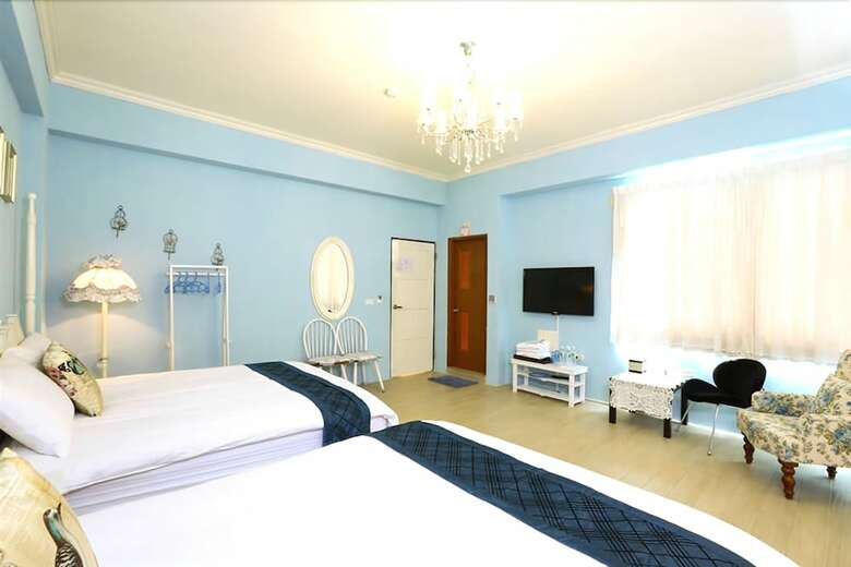 Locking Taitung B&B