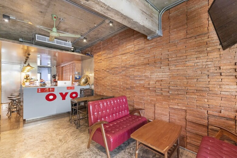 Hostal Oyo 704 Siam Plug In Hostel