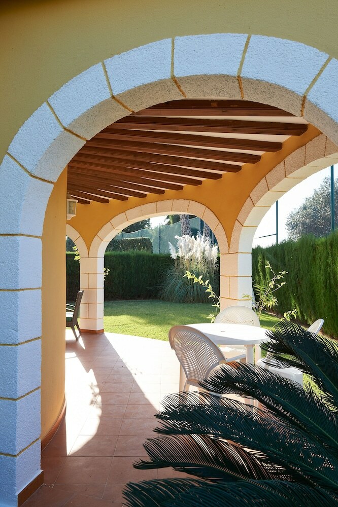 Apartamentos Y Villas Oliva Nova Resort