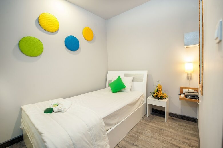 All Seasons Hotel