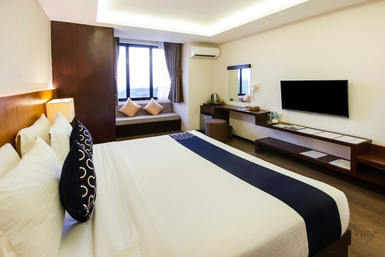 Capitol O 261 Rumah Highlands Hotel