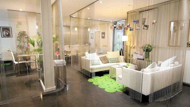 Hotel Glasgow Monceau Paris By Patrick Hayat