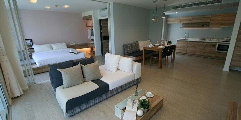 Huahin Beach Luxury Condominium