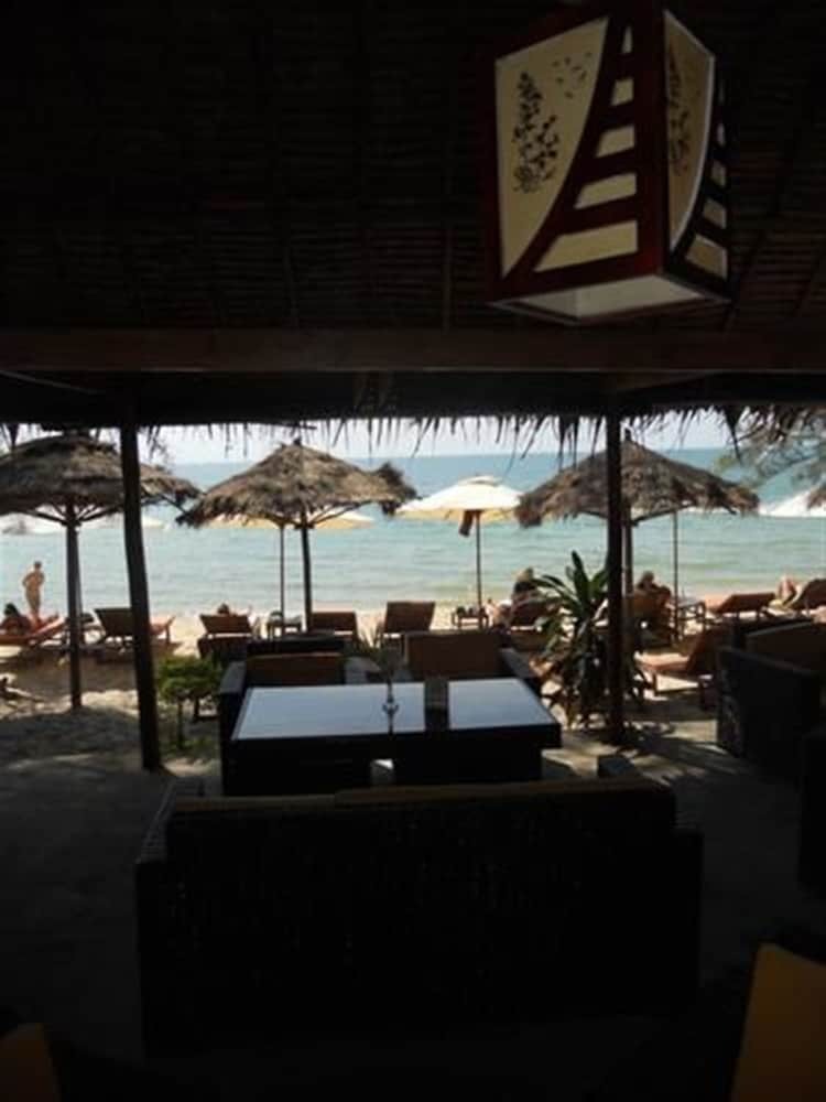 Hotel Chez Paou