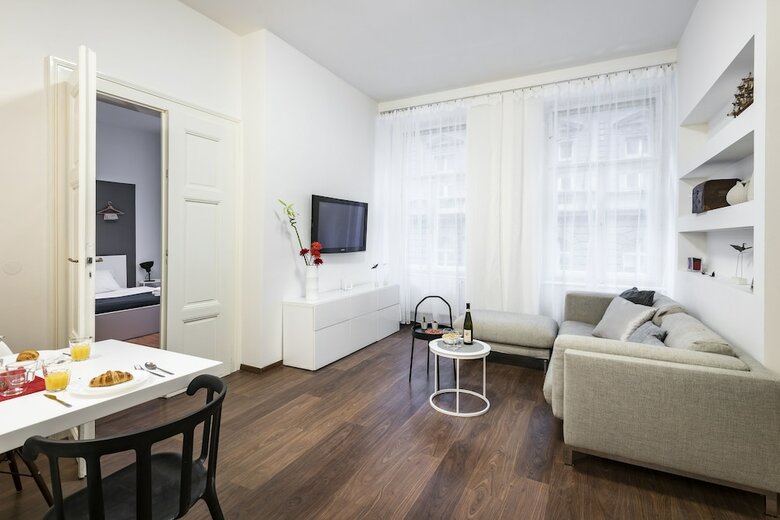Vladislavova Apartments