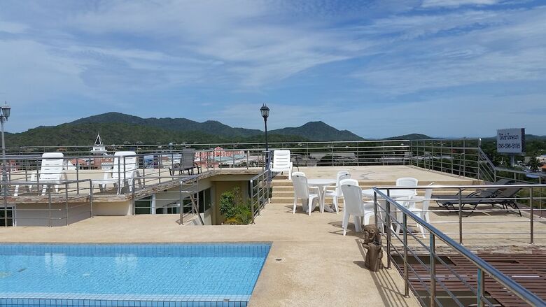 Apartamentos Blue Sky Condo